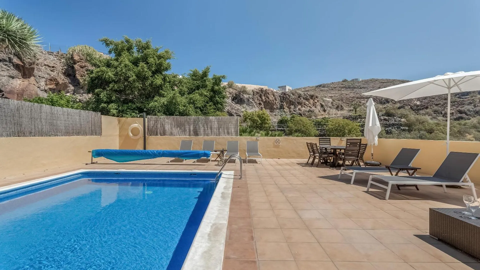 Villa Finca Eden Guia de Isora  Spain